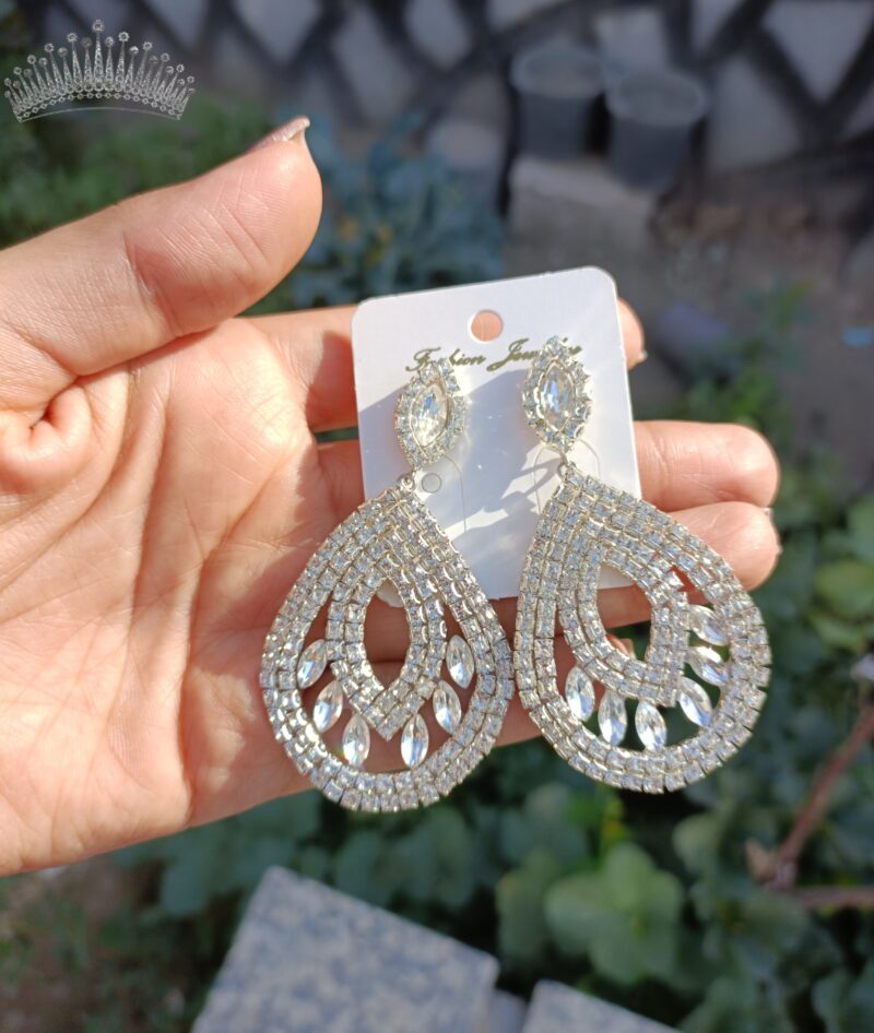 گوشواره آتوسا