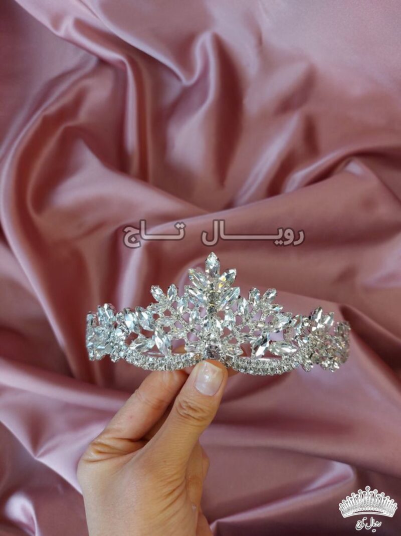 تاج عروس گلزار