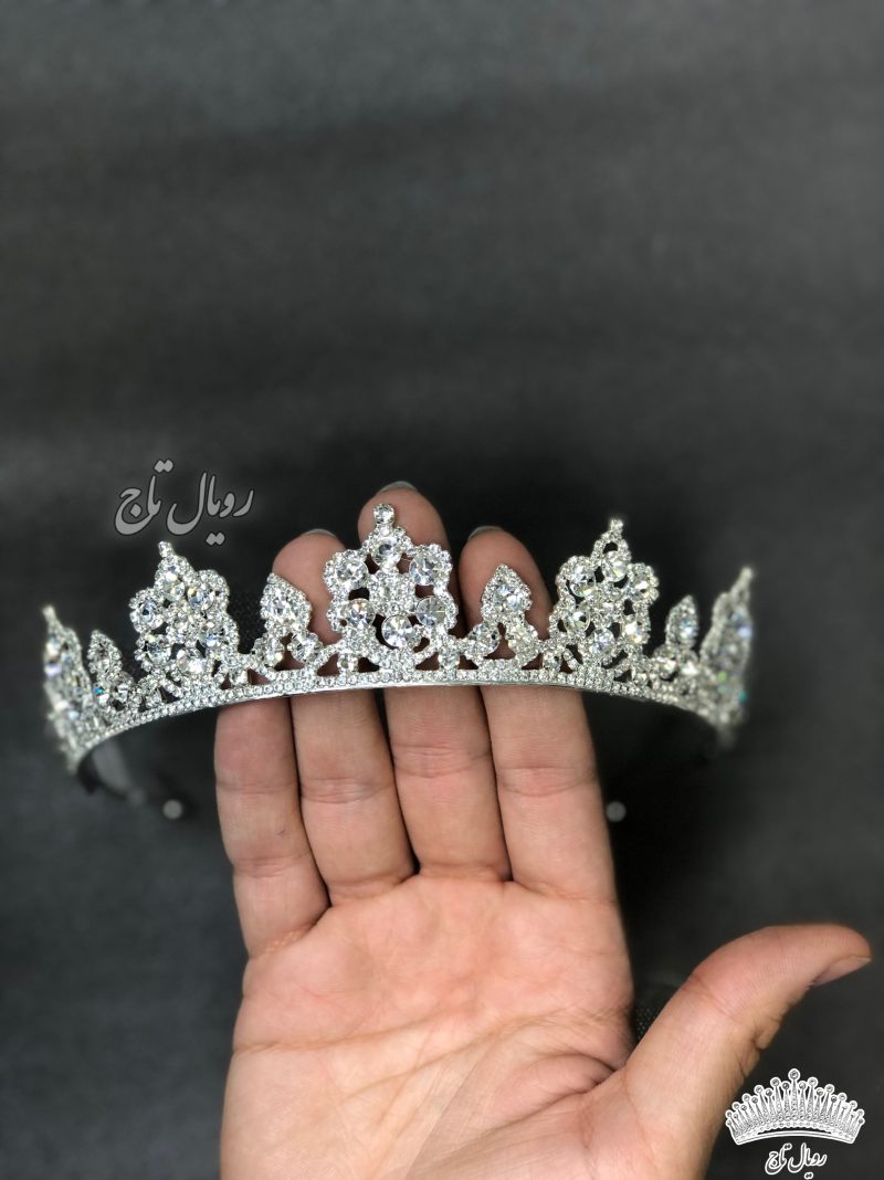 تاج "نوران"